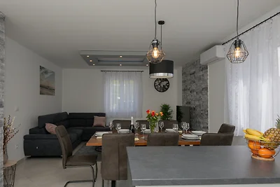 Villa Petar Zagvozd - Makarska by Villas...