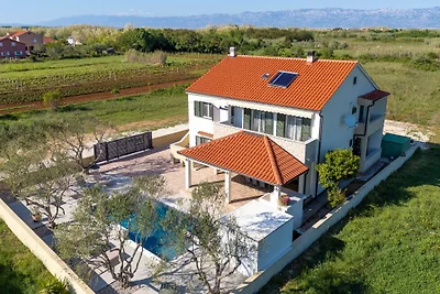 Villa Danica - Privlaka by Villas Guide