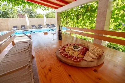 Villa Marijana-Makarska by Villas Guide