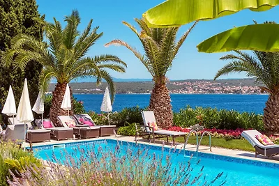 Villa Palace Clara Apartment 5 island Krk by...