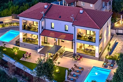 Villa Antares by Villas Guide