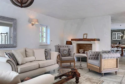 Villa Peran by Villas Guide