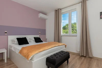 Villa Elena - Makarska by Villas Guide