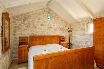 Villa Mendula -Orebic by Villas Guide
