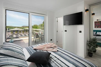Villa Dea by Villas Guide