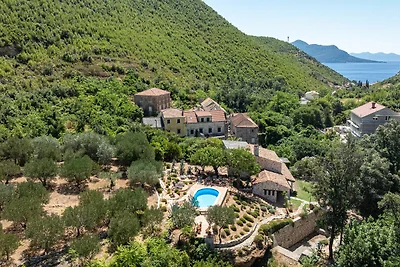 Villa Trstenik by Villas Guide
