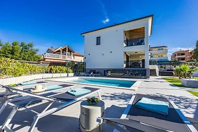 Villa Antares by Villas Guide