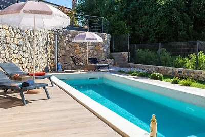 Vila SUNLIFE with pool&sauna by Villas Guide