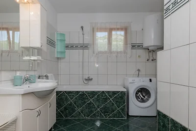 Villa Stipe - Makarska by Villas Guide