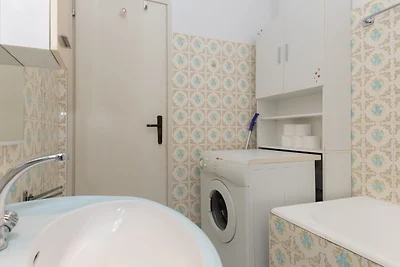 Apartman KAM - Makarska by Villas Guide