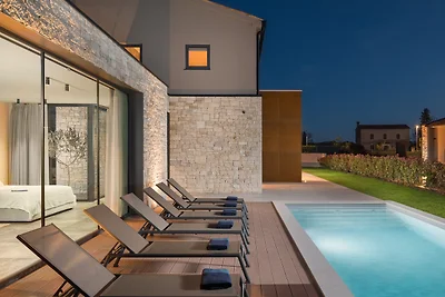 Villa Palmeta by Villas Guide