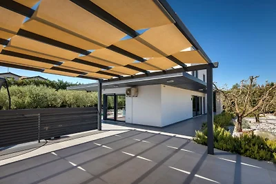 Villa Zara by Villas Guide