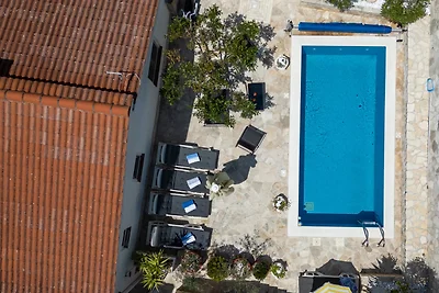 Villa Tina Desne by Villas Guide