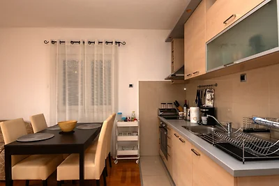 Apartman Olivera-Trogir by Villas Guide