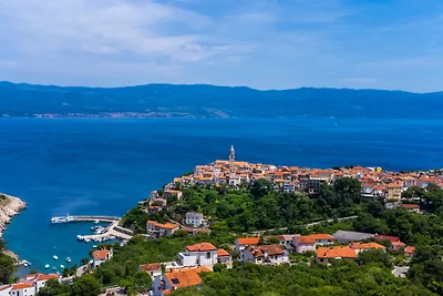 Holiday home Villa Vrbnik by Villas guide