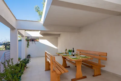 Apartman Erstic 1 - Baška Voda by Villas...