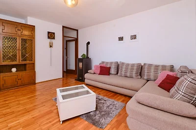 Melone Apartman 3 Senj by Villas Guide