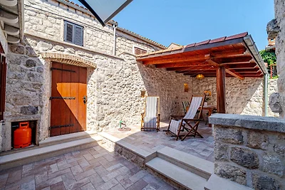 House Ana Grgurici by Villas Guide