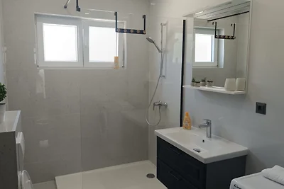 Apartman Family Covic 2 by Villas Guide