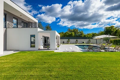 Villa Sever by Villas Guide