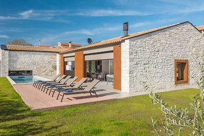 Villa Oliba by Villas Guide