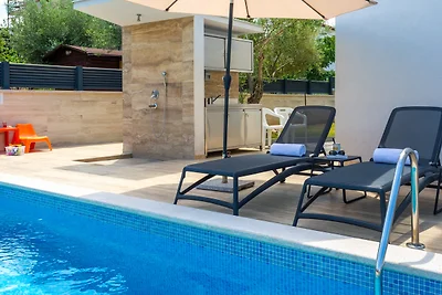 Studio Apartment Estate 3 - Krk by Villas...