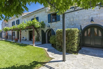 Villa Captain Morgan by Villas Guide