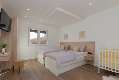 Villa Lea-Makarska by Villas Guide