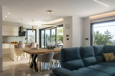 Villa Aura by Villas Guide