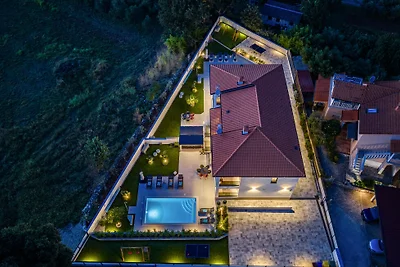 Villa Polaris by Villas Guide