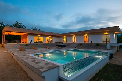 Villa Forest Idyll by Villas Guide