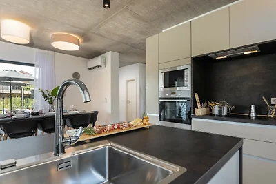 Villa Perlin by Villas Guide
