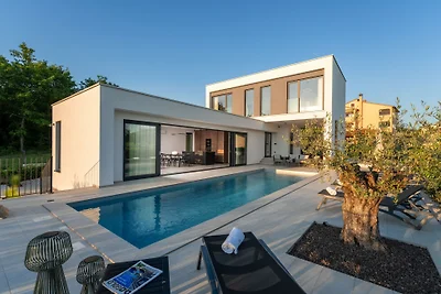 Villa Karbula by Villas Guide