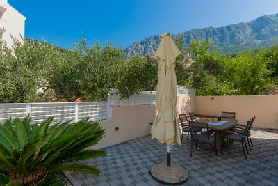 Holiday Home VIKK in Makarska by Villas Guide