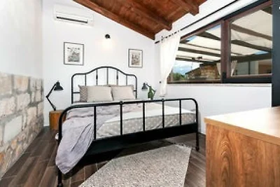 Villa Flora by Villas Guide