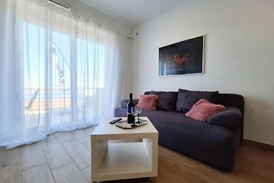 Melone Apartman 2 Dramalj by Villas Guide