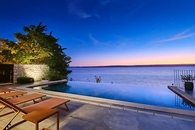 Villa Wind rose by Villas Guide