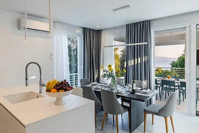 VILLA MON AMOUR by Villas Guide