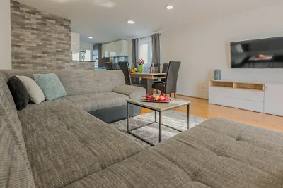 Villa Sanda - Makarska by Villas Guide
