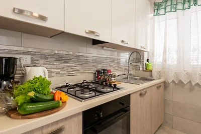 Apartman Max by Villas Guide