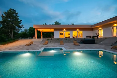 Villa Forest Idyll by Villas Guide