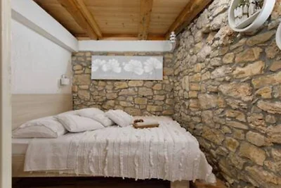 Holiday home Lišnjak by Villas Guide