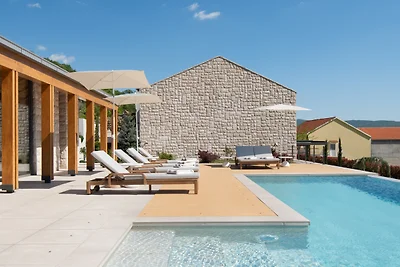 Villa Terra Moro - Split by Villas Guide