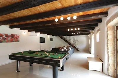 Villa Jadreska by Villas Guide