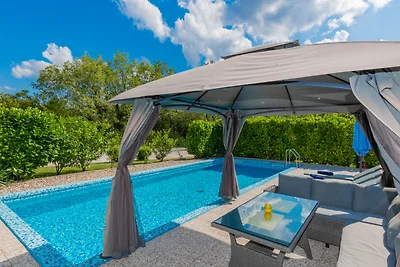 Villa FourM - Makarska by Villas Guide