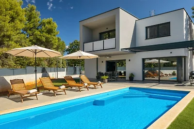 Villa Eva by Villas Guide