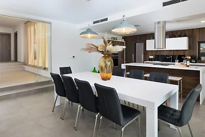 Villa Damian by Villas Guide