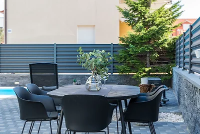 Villa S by Villas Guide