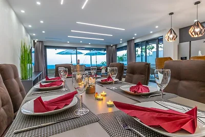 Villa Sun View by Villas Guide