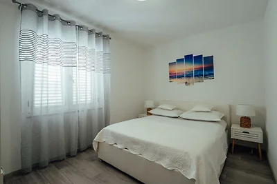 Villa Oaza Mira - Makarska by Villas Guide